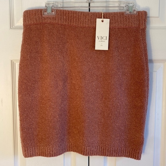 Vici x Fate Textured Knit Miniskirt MAUVE SNAKE, Size X-Large NWT - Picture 2 of 12